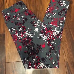 Lularoe Gray Minnie Mouse Leggings